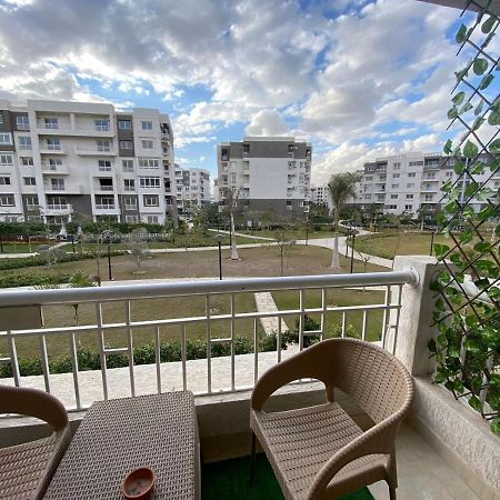Madinaty Well-Furnished 3- Bedroom Apartment - شقة فندقيه للايجار مدينتي Madinat ash Shuruq Buitenkant foto