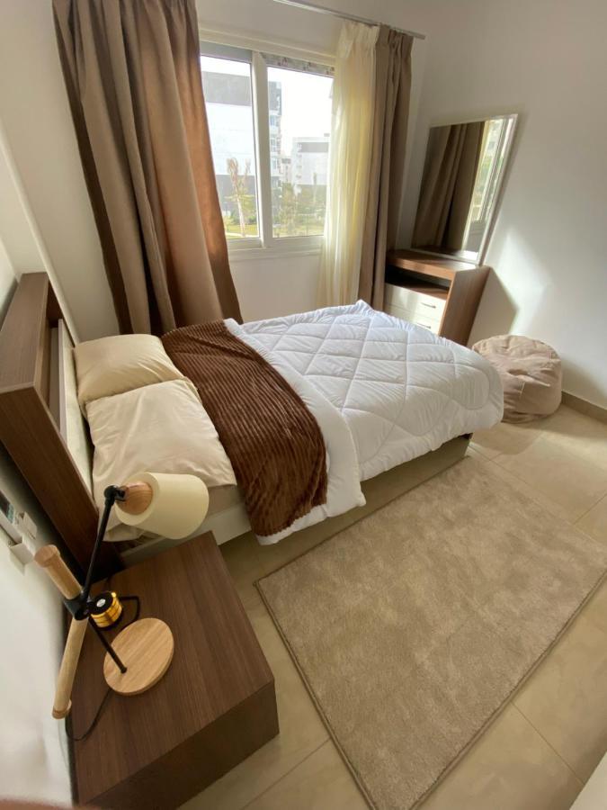Madinaty Well-Furnished 3- Bedroom Apartment - شقة فندقيه للايجار مدينتي Madinat ash Shuruq Buitenkant foto