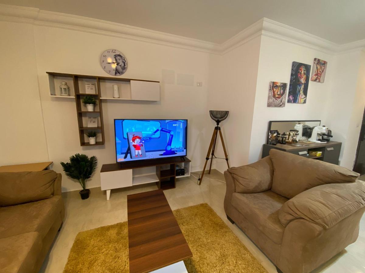 Madinaty Well-Furnished 3- Bedroom Apartment - شقة فندقيه للايجار مدينتي Madinat ash Shuruq Buitenkant foto